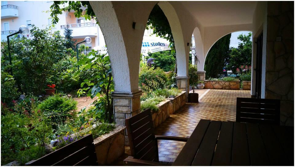 Apartments Victoria تروغير المظهر الخارجي الصورة